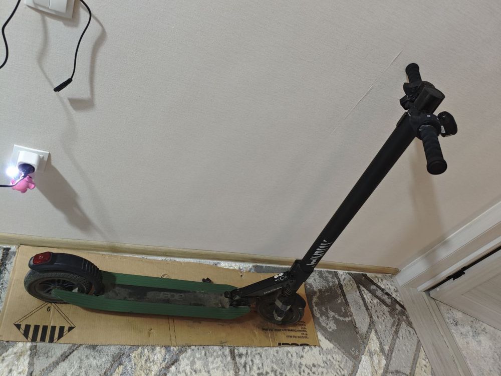 Acer scooter 1 green