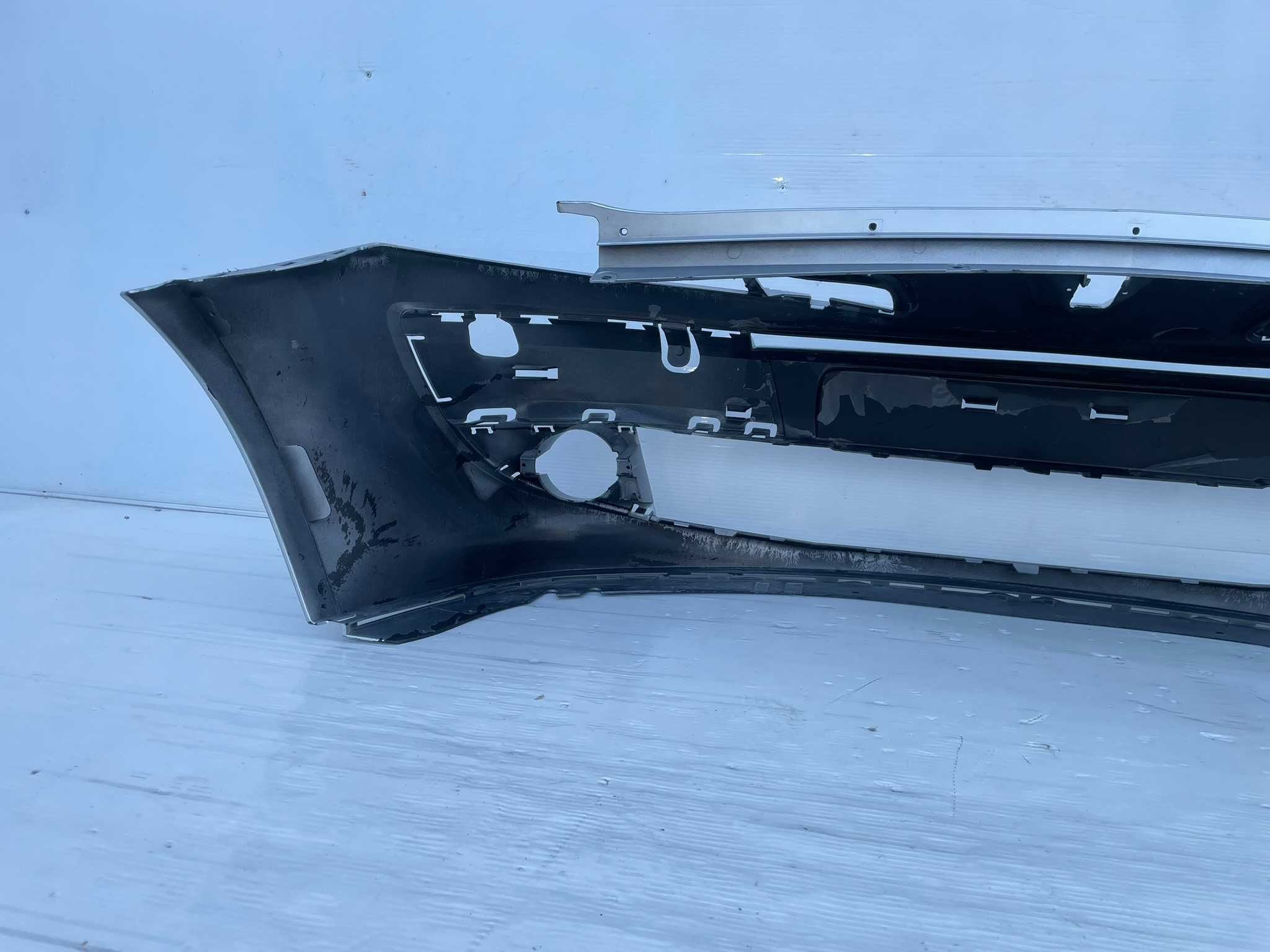 Bara fata Renault Modus 2008-2012 ca noua originala Renault