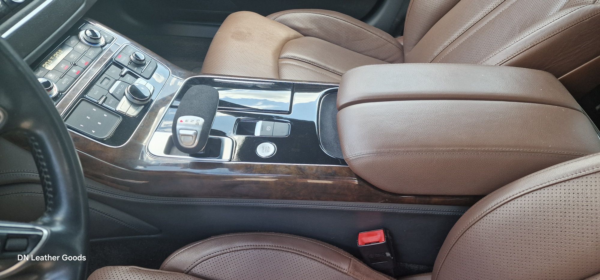 Audi A8L 3.0 TSFI