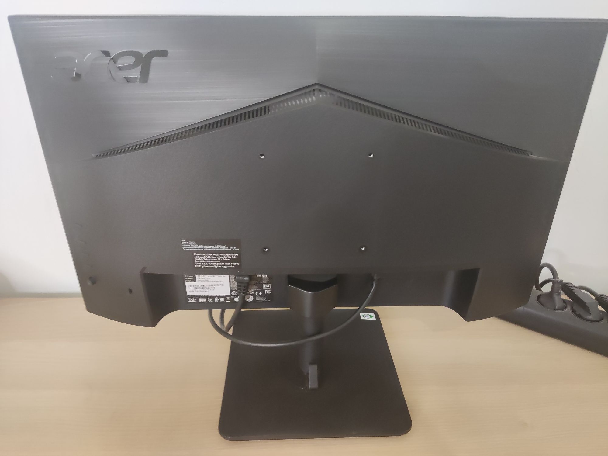 Продам монитор Acer V247Y 23.8"
