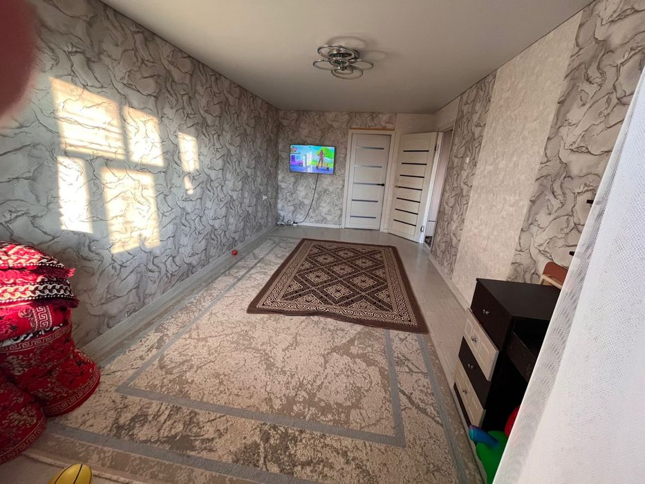 Продам квартиру очень тёплая уютная чистая