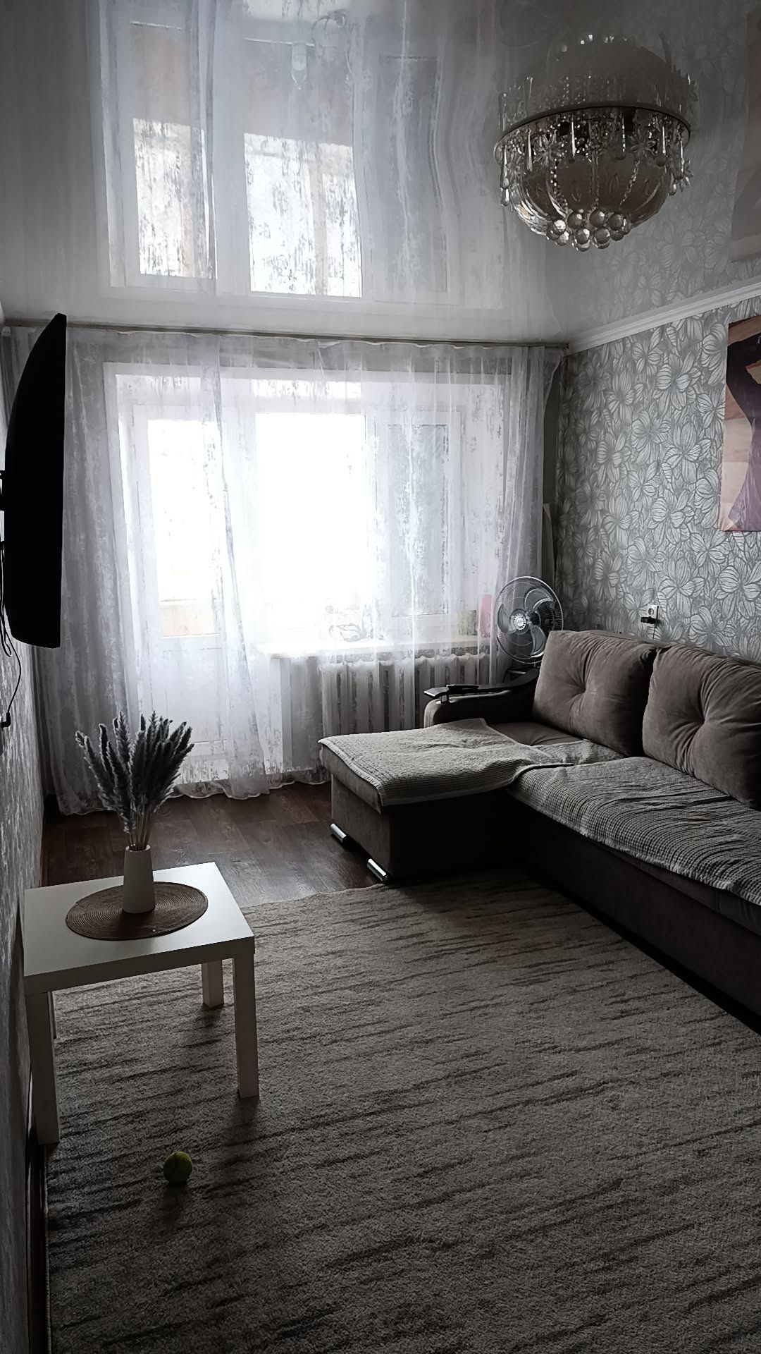 Срочно продам 2 комнатную квартиру