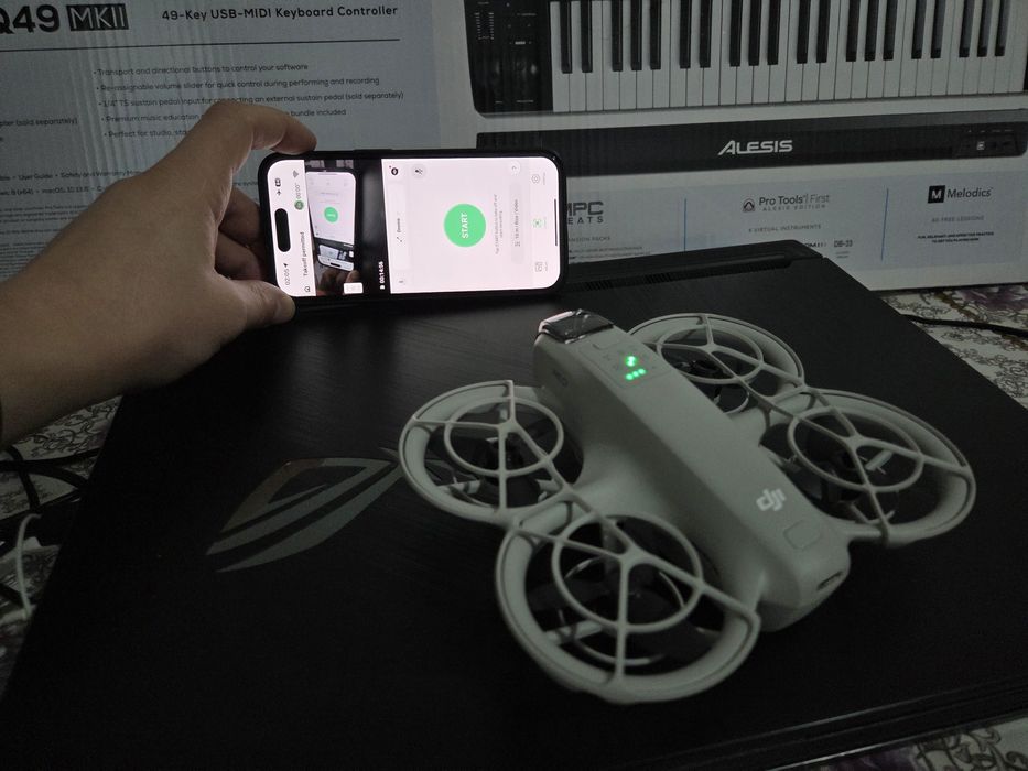 Drona DJI Neo Gray