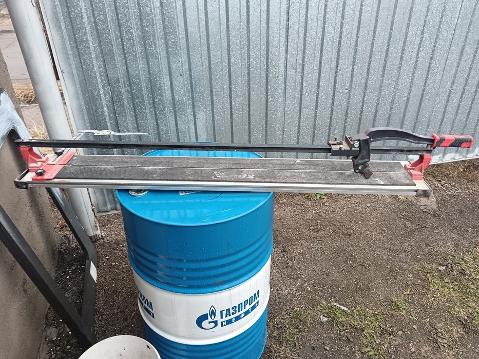 Кафельрезка инструмент