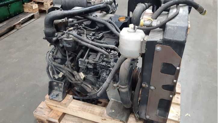 Motor Yanmar 4TNV98T - piese de schimb Yanmar