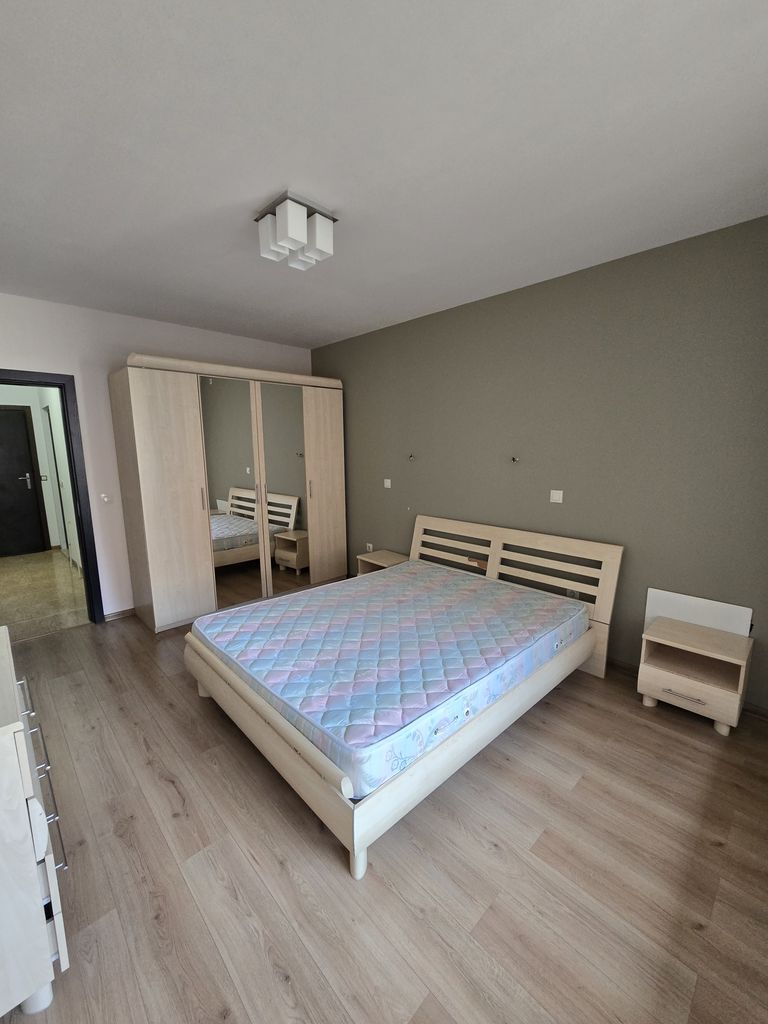 Дава се под наем Двустаен апартамент в Петрич - 70 кв.м за 280.5 € - Снимка #3