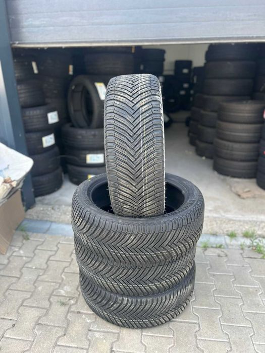 Anvelope Noi Allseason M+S Michelin Crossclimate 235 45 20