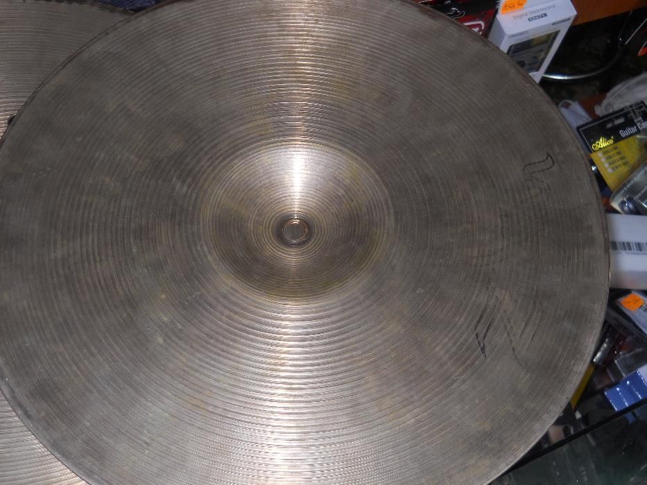 Cinele fus Zildjian-Avedis 14" PlatinumTravisBarker/ScottPhillips