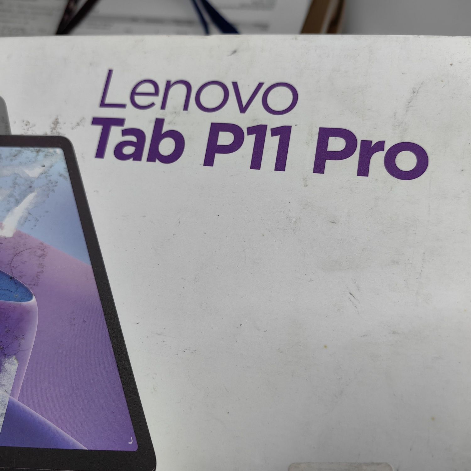 Tabletă Lenovo Tab 11 Pro ecran fisurat 
32 Gb