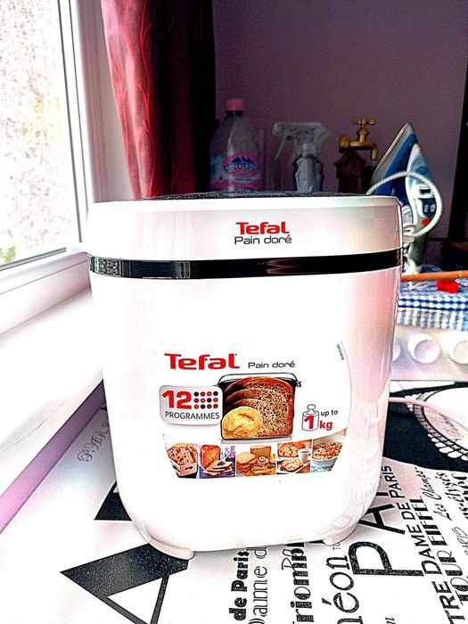 Продавам хлебопекарна Тефал