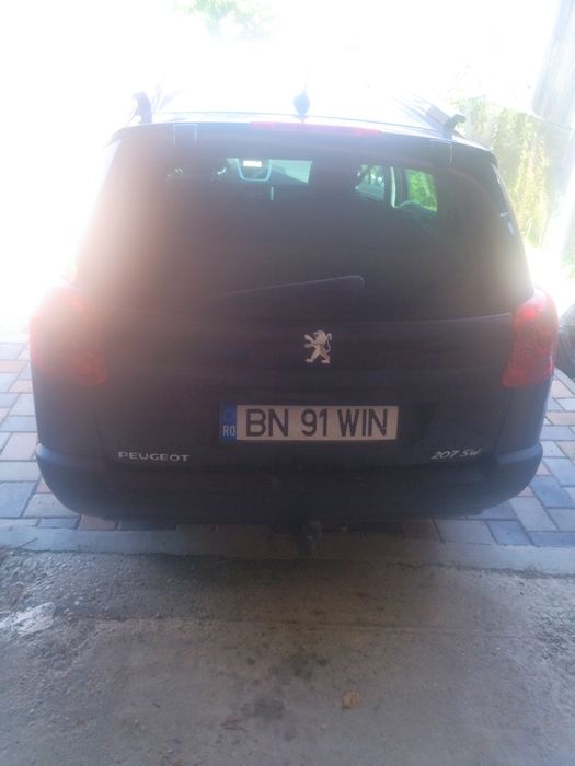 Peugeot 207 sw an 2008