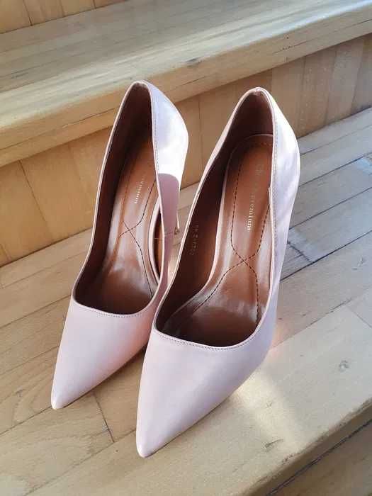 Pantofi Stiletto