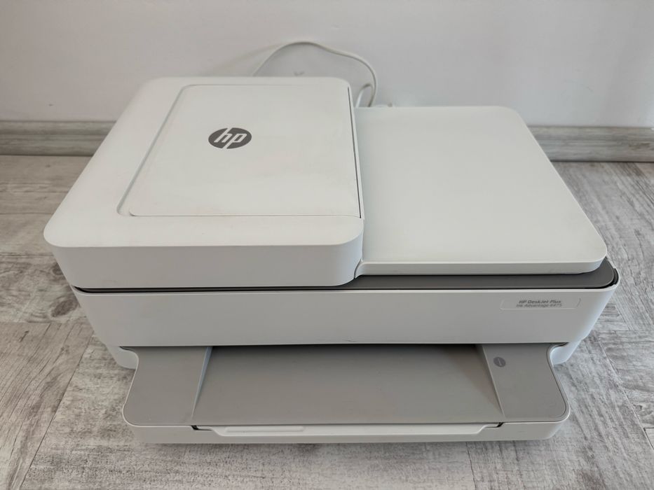 Imprimanta color HP DeskJet Plus Ink Advantage 6475