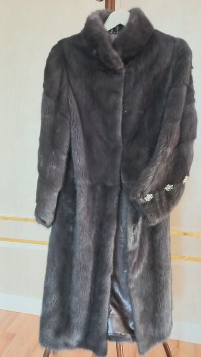 Женская норковая шуба