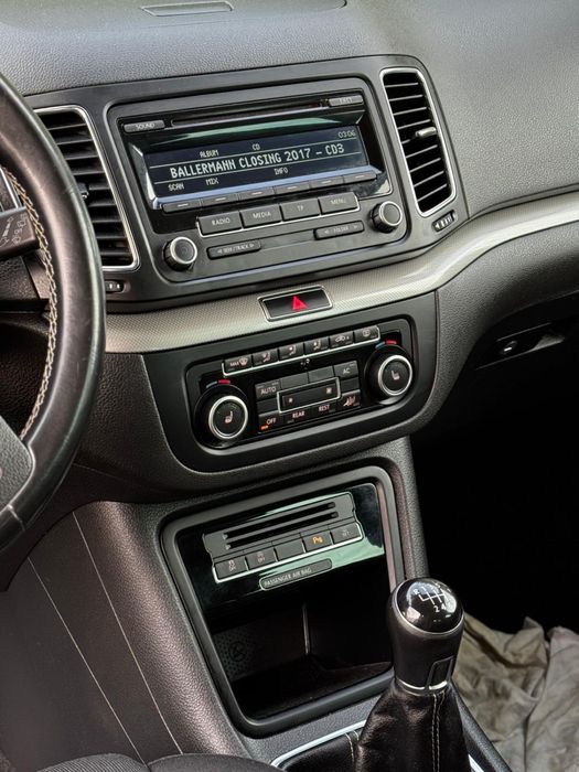 Vw sharan model Life