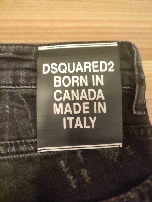Blugi Scurți Dsquared2 barbati marimea 42