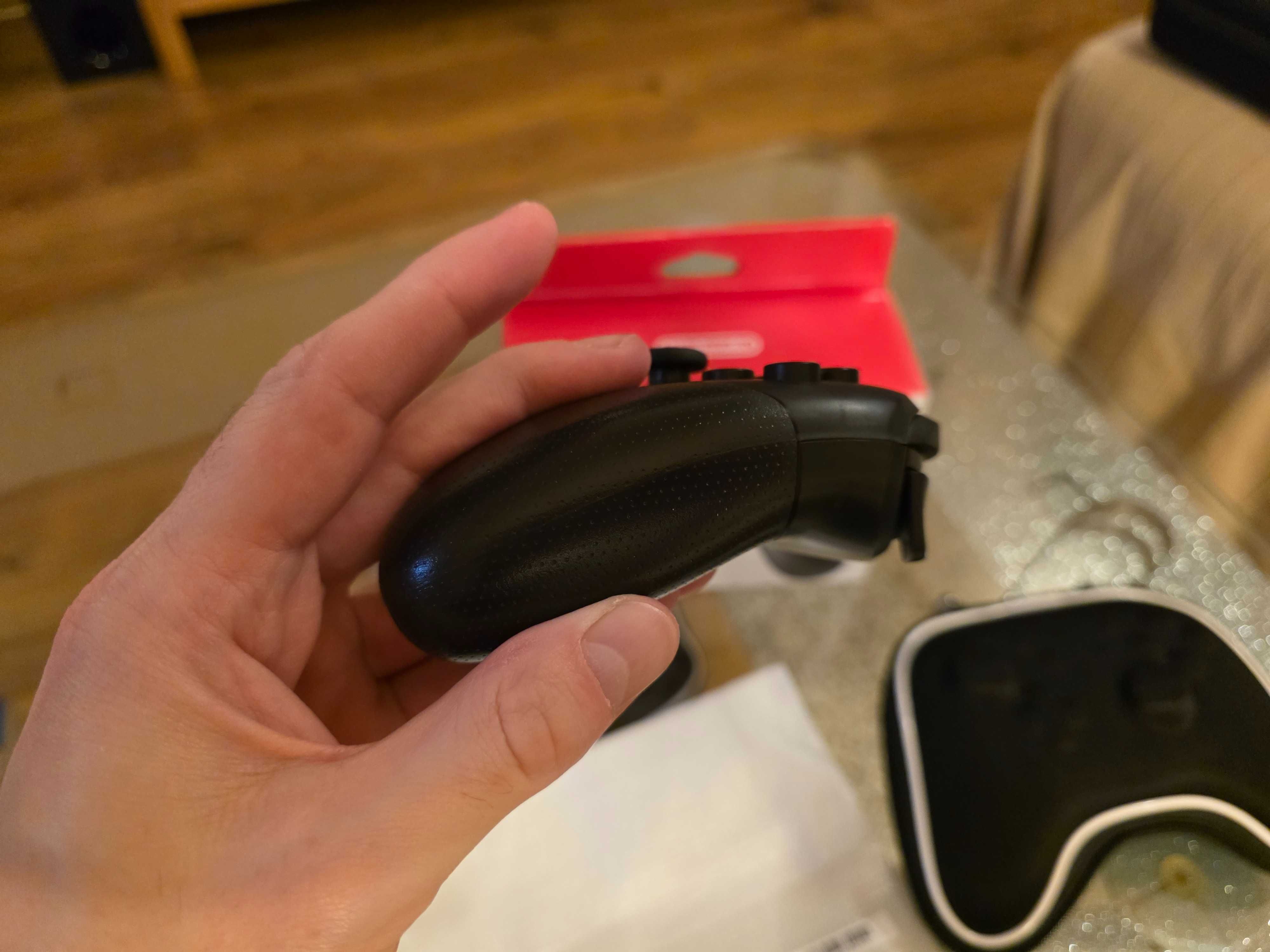 Nintendo Switch Pro Controller