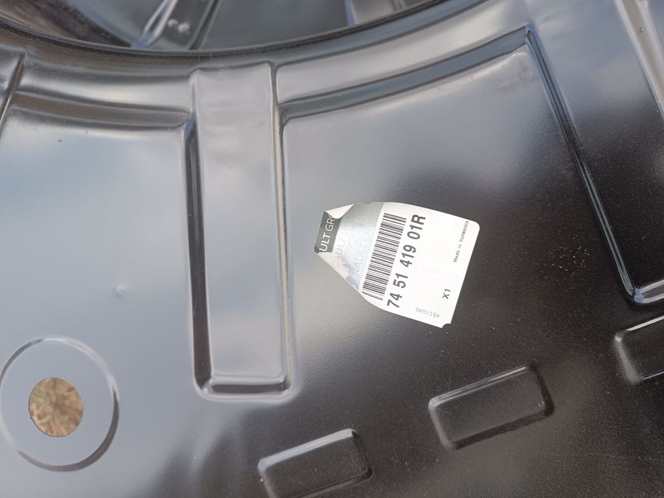 Loc roata de rezerva Dacia Logan MCV