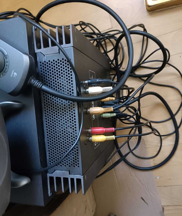 Sistem audio 5.1 LOGITEC Z 5300 de 305 w