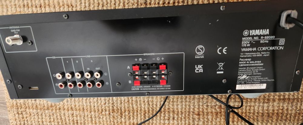 Amplificator Yamaha  r-s202d