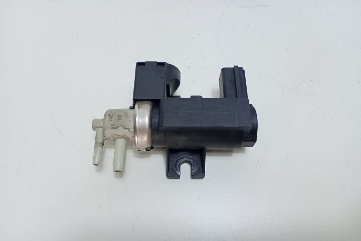 Supapa vacuum 8E0906627C Audi A6 4F/C6 seria