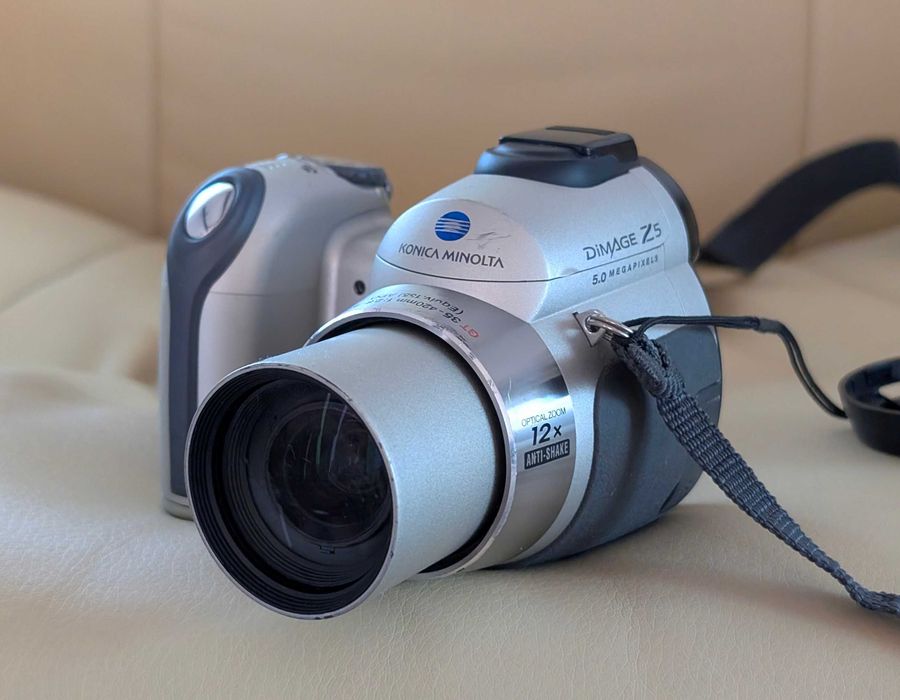 Ricoh RDC si DiMage Z5 de top, 170 LEI , stare buna