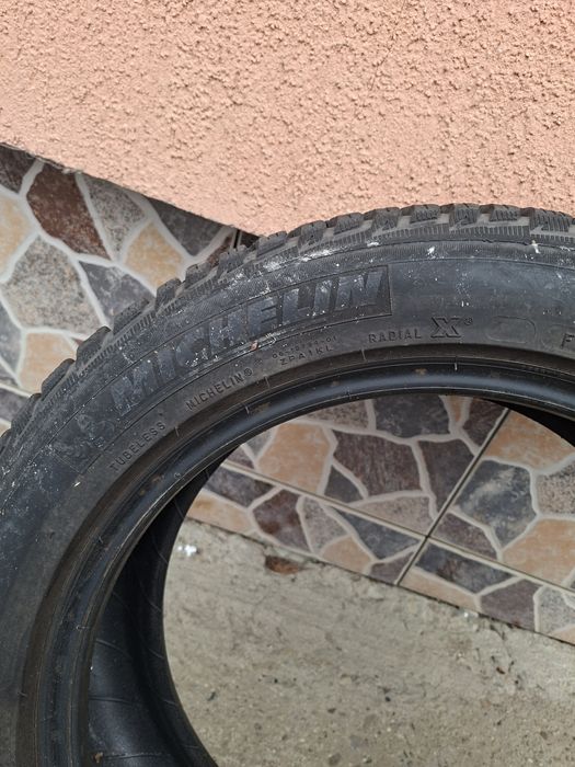 195/55/16 2 anvelope Michelin de iarna