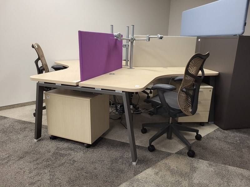 Birou modular 3 posturi