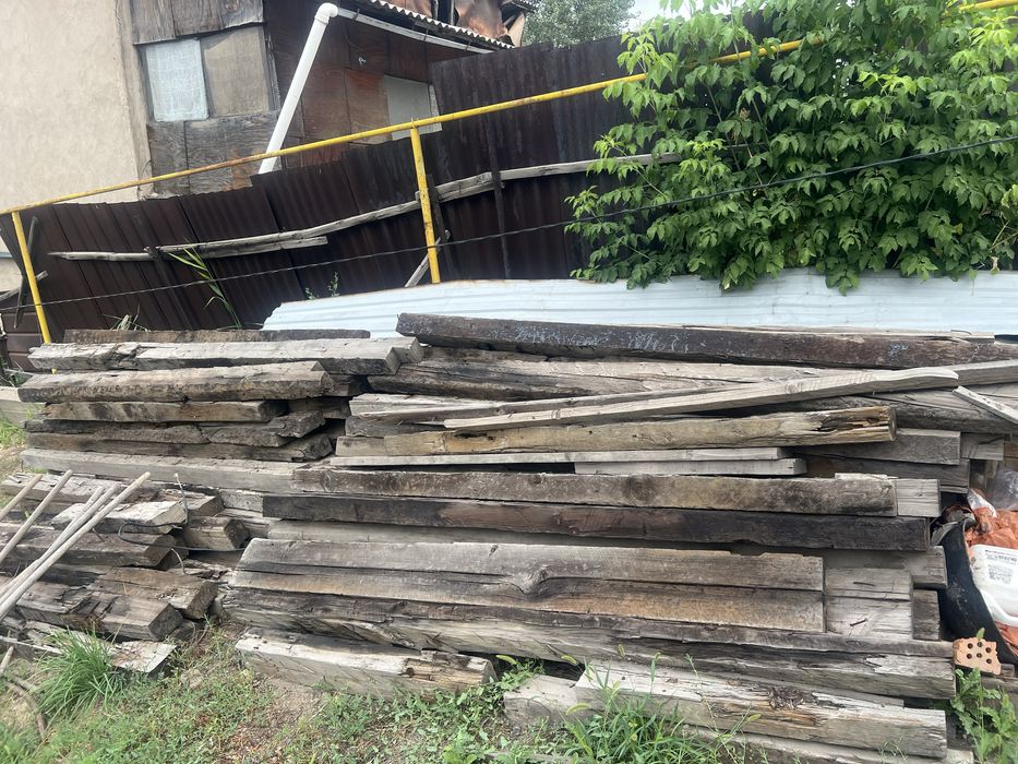 Шпал ағаш отын.