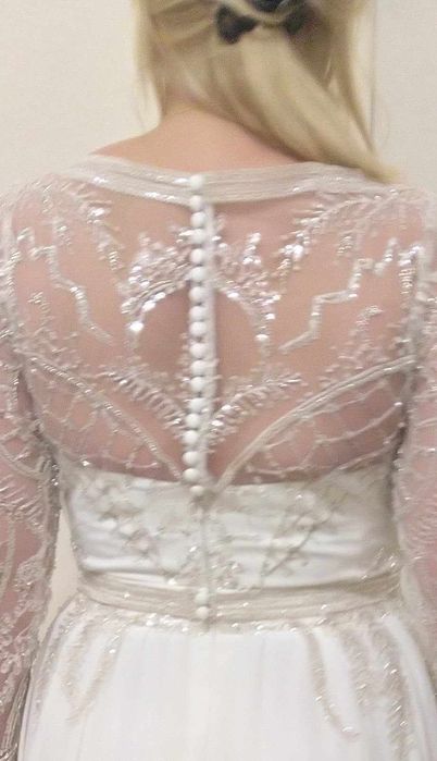Vand rochie de mireasă,creație Alexandra Nagy,mărimea 46.