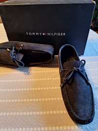 Pantofi de  vară Tommy-Hilfiger noi culoarea negru .Preț 250 lei.