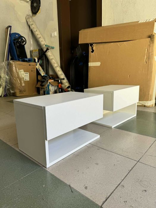 vidaXL Нощни шкафчета за стенен монтаж, 2 бр, бели