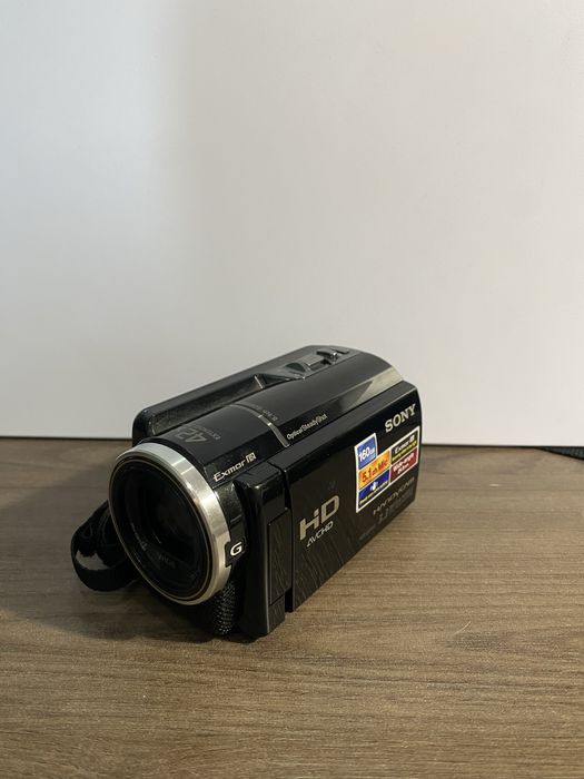 продам камера sony hdr-xr160e