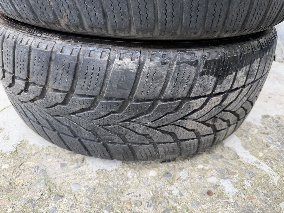 Cauciucuri / anvelope iarna 205 / 50 R17