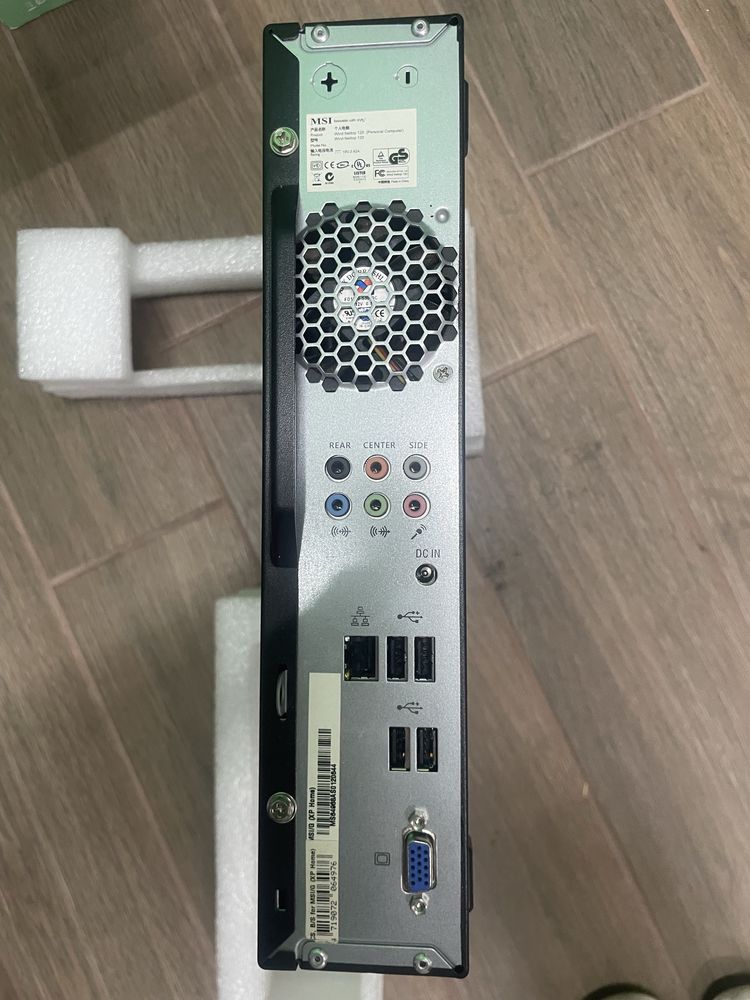 компютър MSI Wind Nettop S2316XP – перфектно състояние