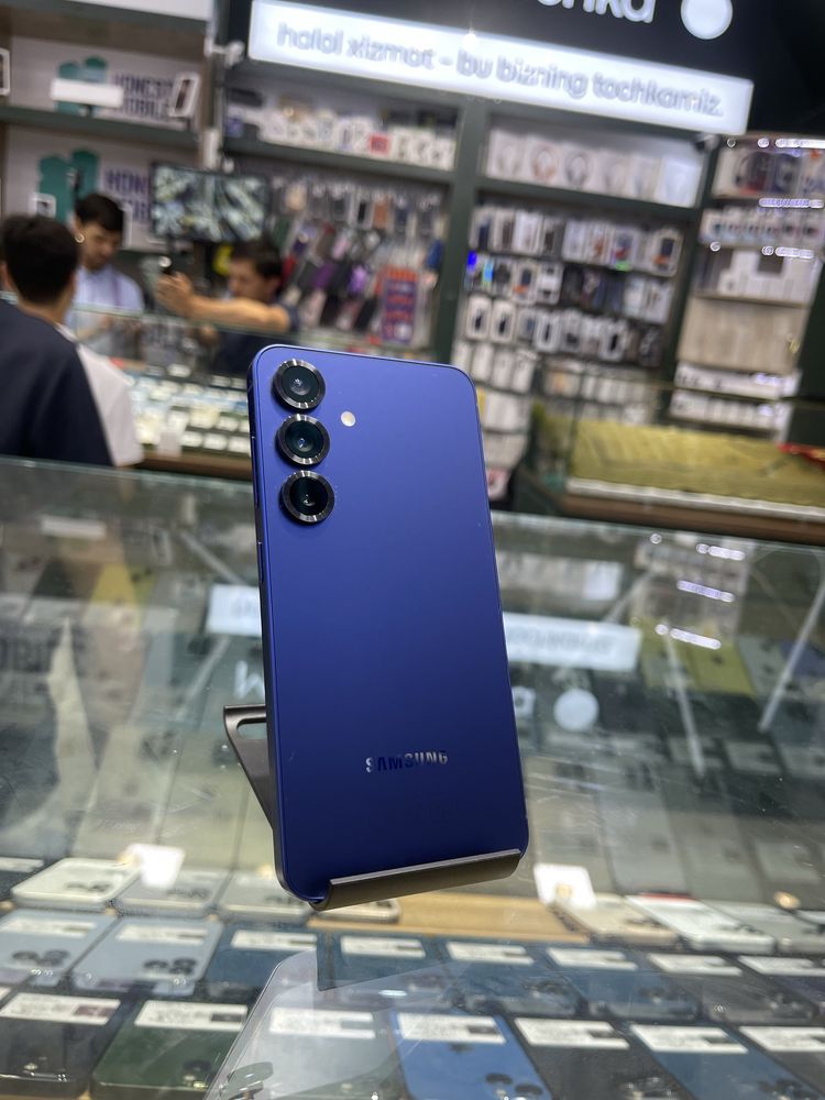 Samsung S25 navy