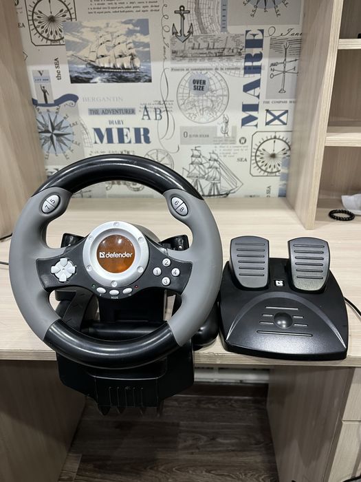 Продам игровой руль defender