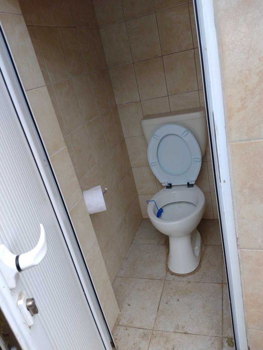 Двуетажна къща 120 кв. м с 5 стаи + 640 кв. м двор  в с. Драгомирово