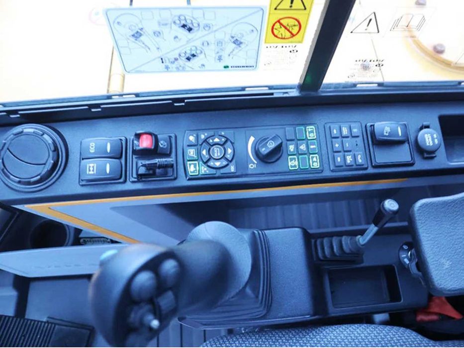Колёсный экскаватор Volvo EW60E