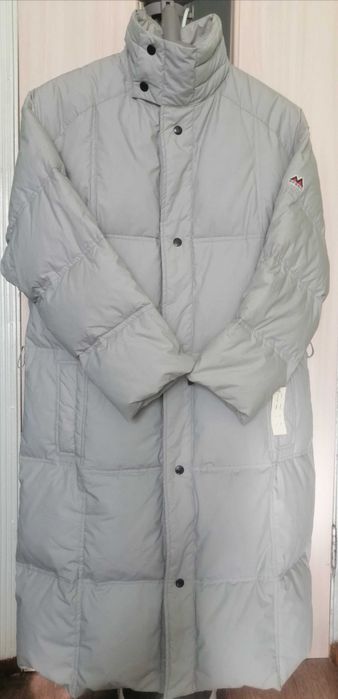 Продаю новый мужской пуховик