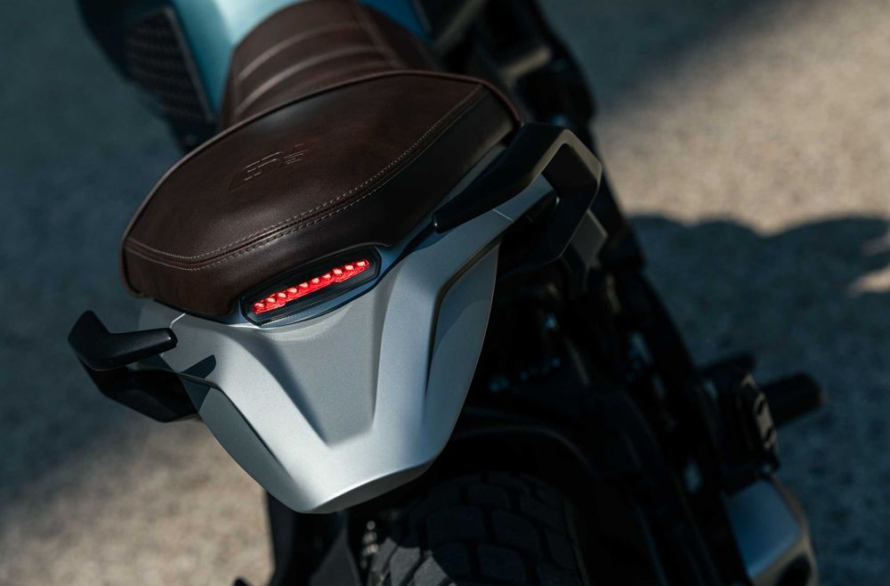 Moto Morini Seiemmezzo SCR