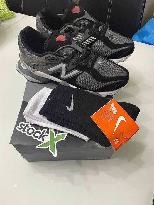 New Balance 9060 Black Castlerock