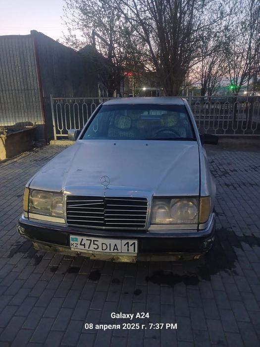 Merzedes benz 230