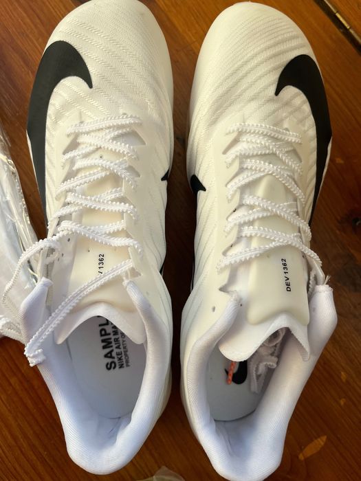 Nike Air Maxfly шпайкове №39