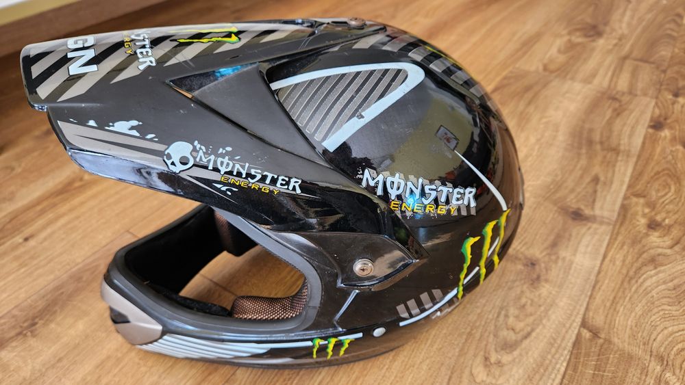 Каска Monster XL
