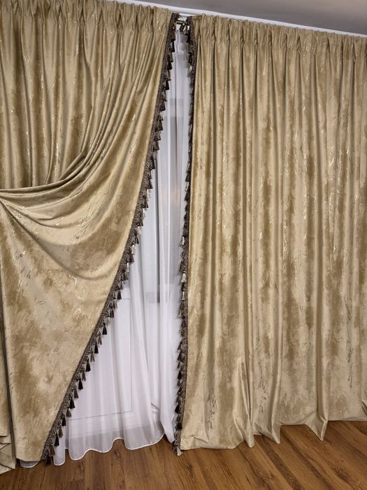 Draperie bej blackout