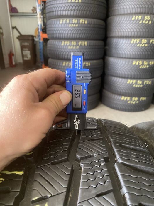 Anvelope iarna 215/60/17C Michelin Agilis Alpin 215 60 17C R17C