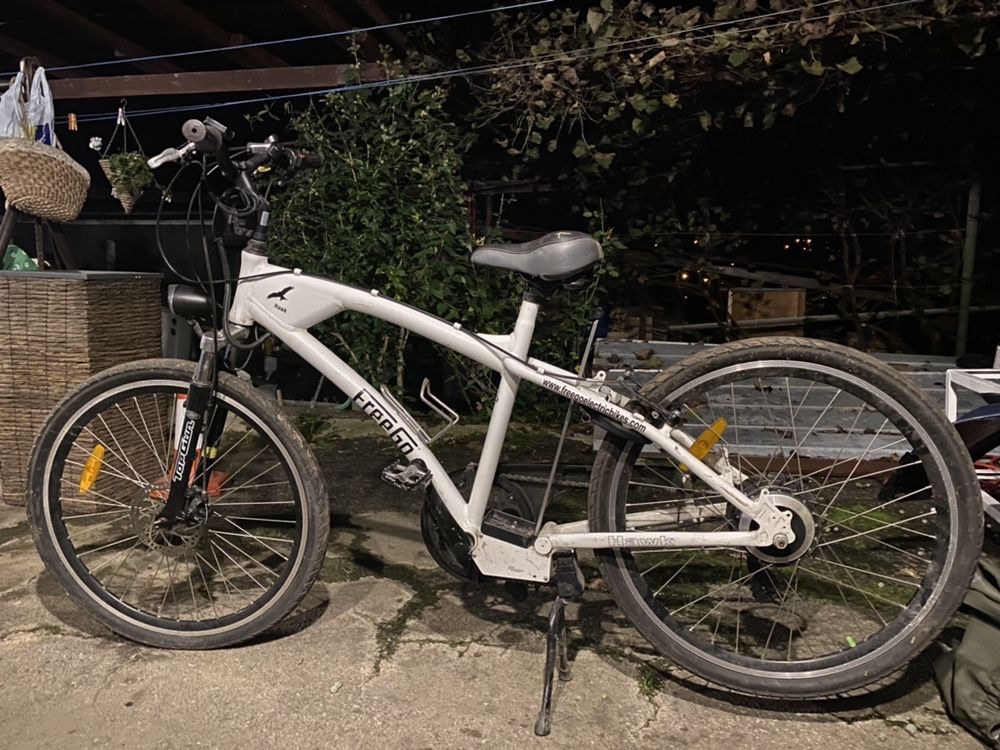 Bicicleta electrica cruiser shimano XR4.0