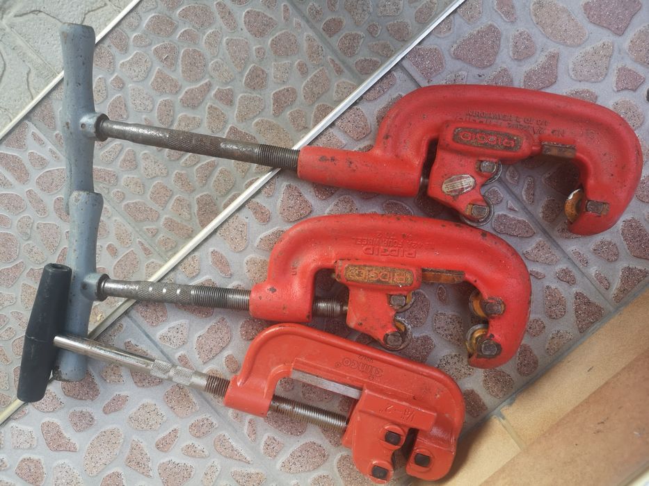 Тръборез Ridgid 42A Висококачествена 4колесна 3/4"-2"