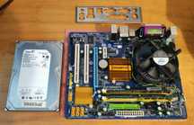 Placă de bază Gigabyte Vintage + Accesoriile din poze și enunț